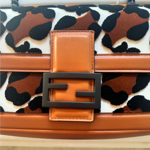 Fendi baguette tufted leopard handbag with box LIKE NEW - Picture 4 of 15